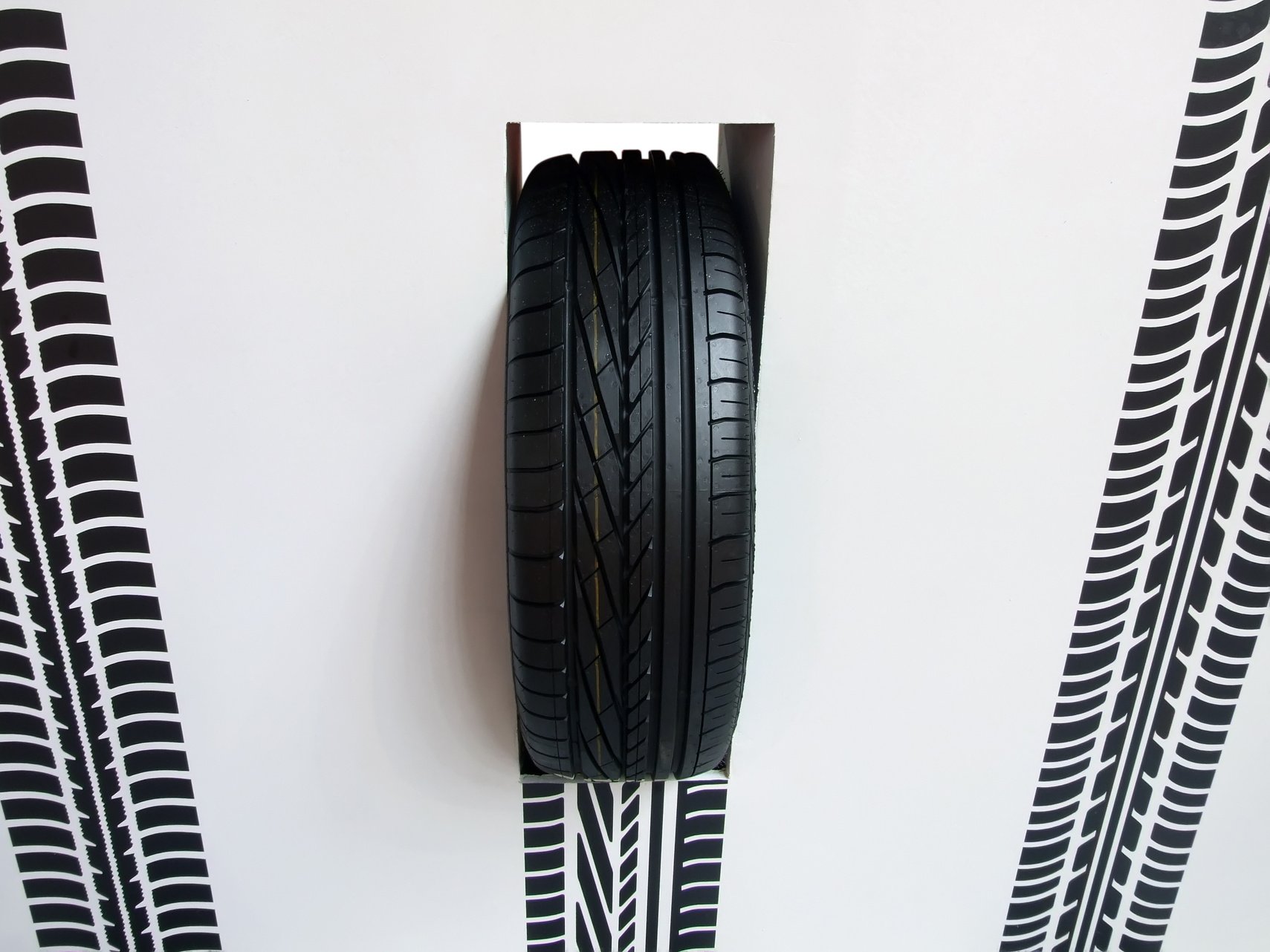 Wheel Pneumatic Car Tire Mark